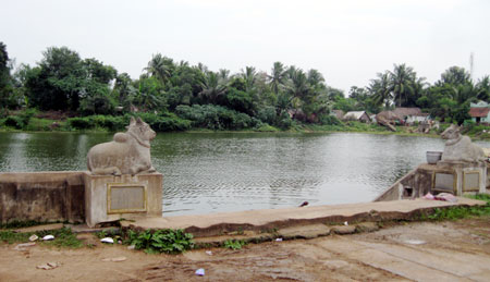 Erukathampuliyur Pond